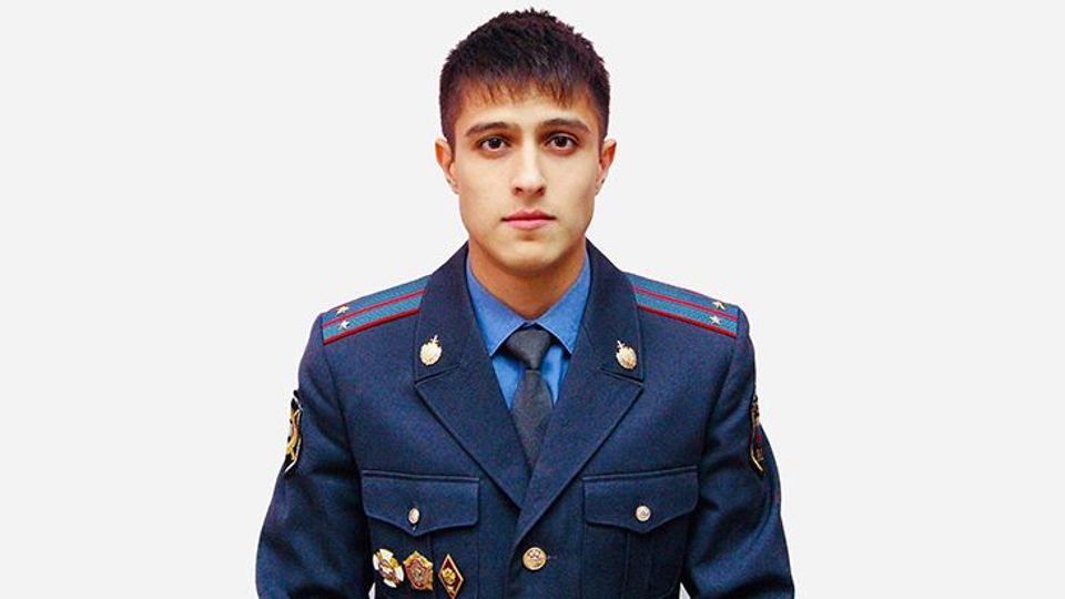 Uzn 16373027071
